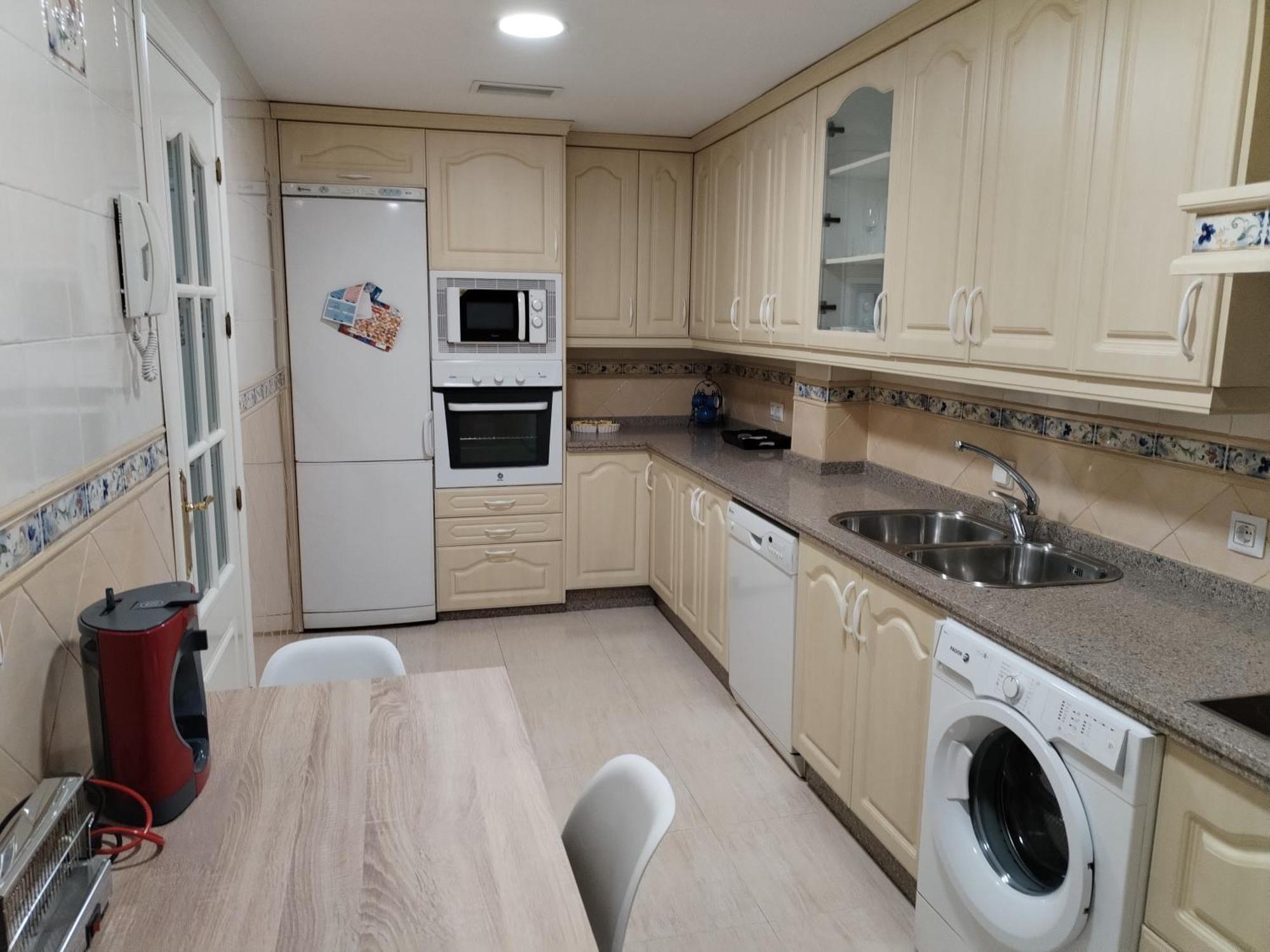 Apartamento Con Parking Privado Gratis Incluido Cordoba Exterior photo